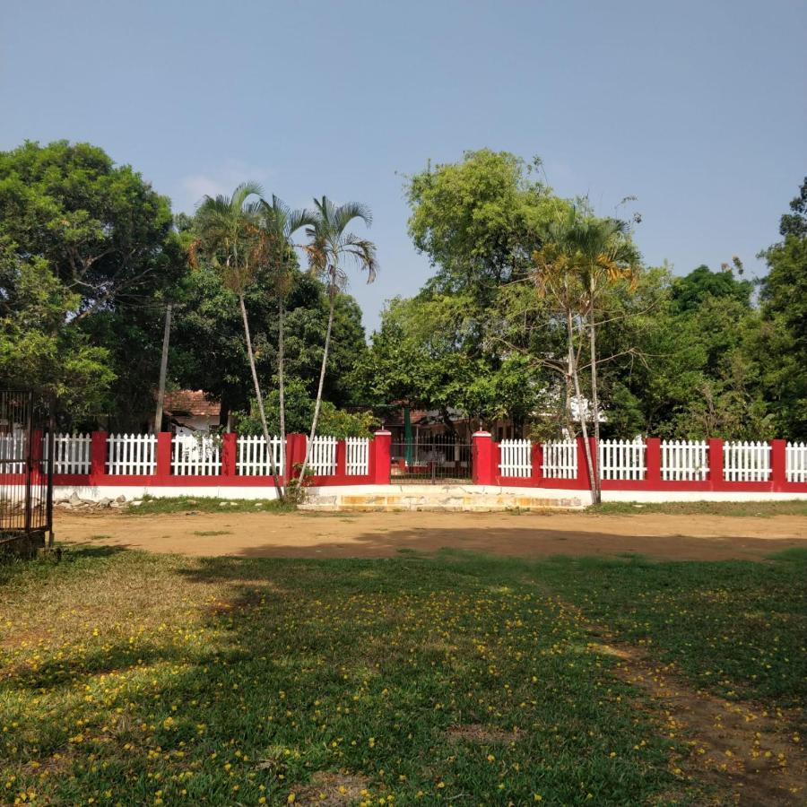 Akkara Homestay & Ayurveda Kottayam Buitenkant foto